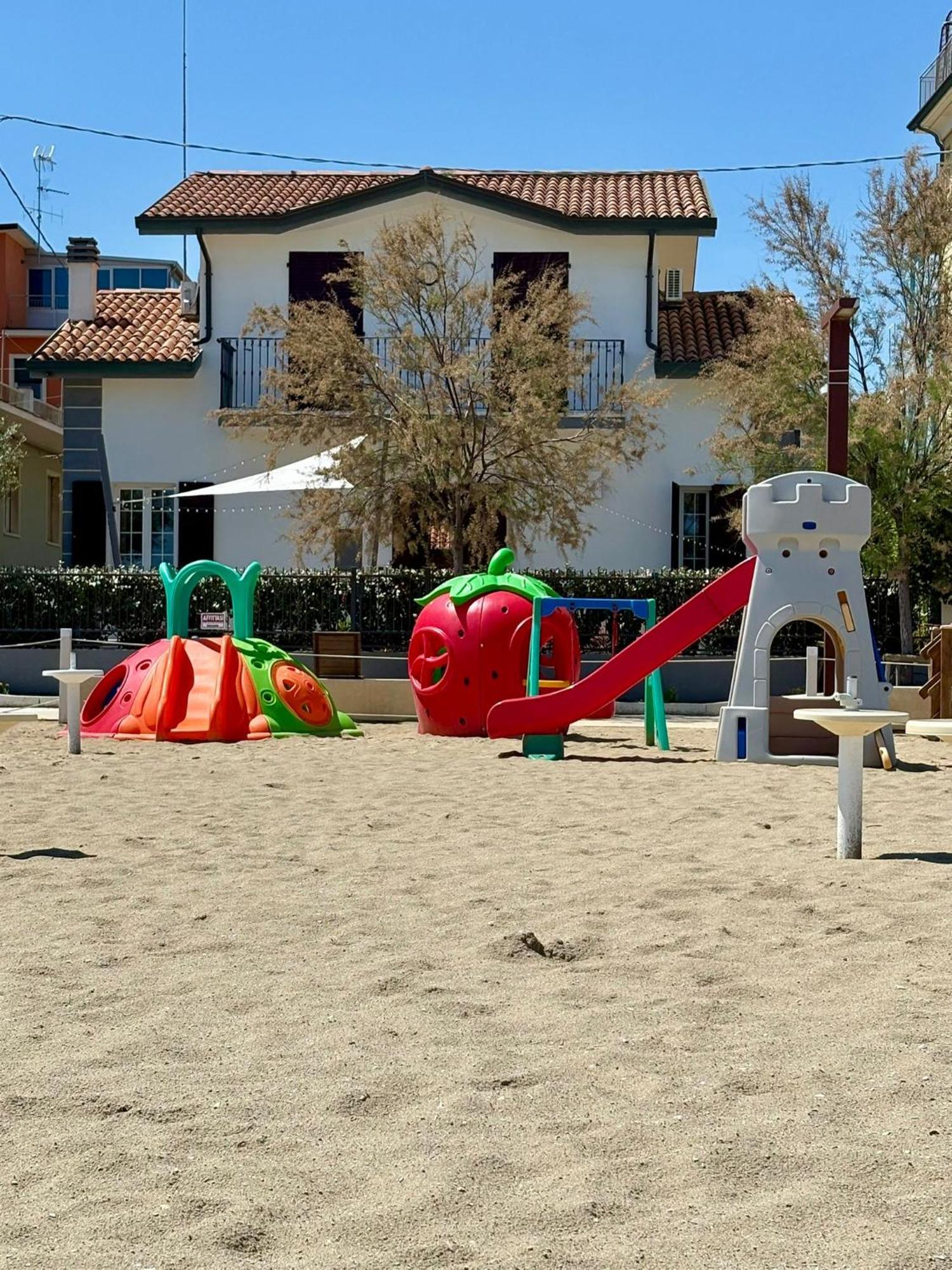 Villa Dolcevita Bellaria-Igea Marina Exterior foto