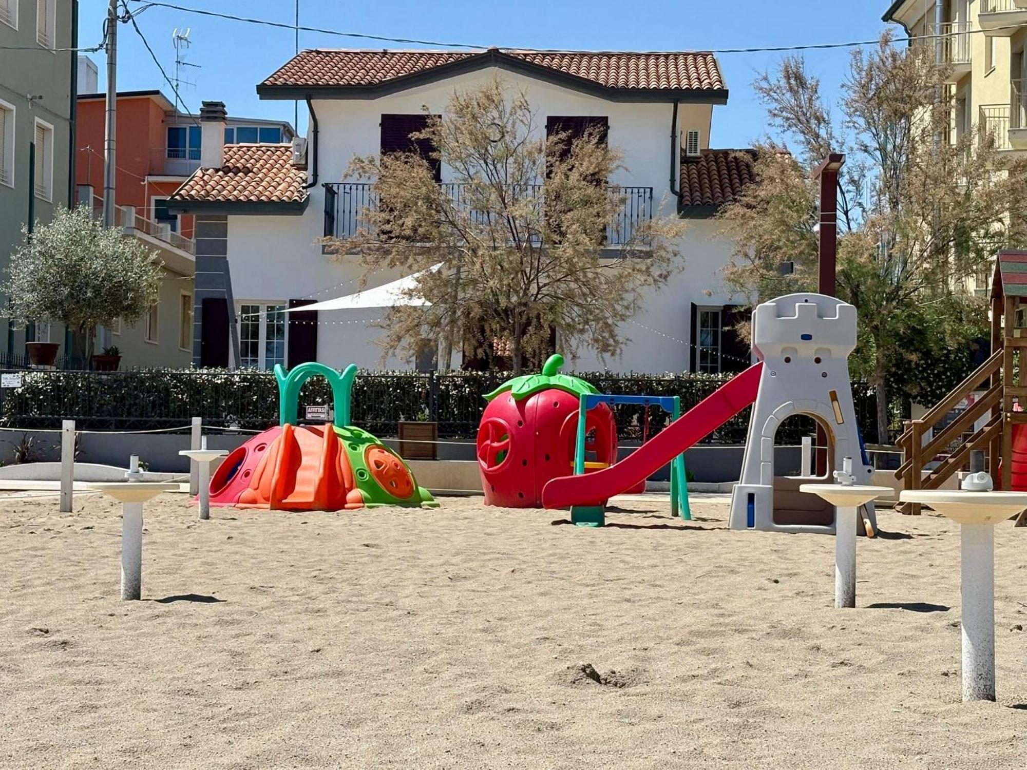 Villa Dolcevita Bellaria-Igea Marina Exterior foto
